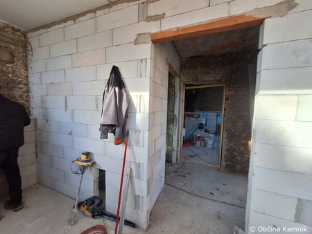 Prenova sanitarij na bazenu Pod skalco (8)